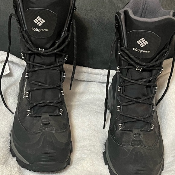 Men’s Columbia 8inch winter boots 600g insulation brand insulation. - Picture 2 of 7